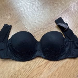 Victoria; Secret Strapless Bra 34B